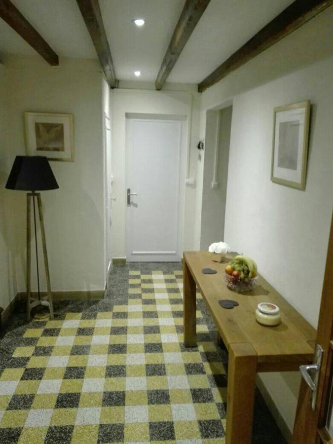 Bed and Breakfast L'Esquilon Chambre D'Hote Thiat Екстер'єр фото